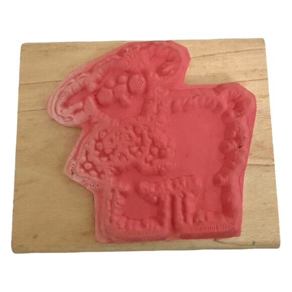 DOTS Lenny Lamb N186 Rubber Stamp EUC - Picture 3 of 3